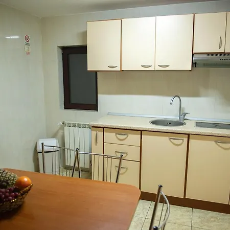 Casa Maia 2*